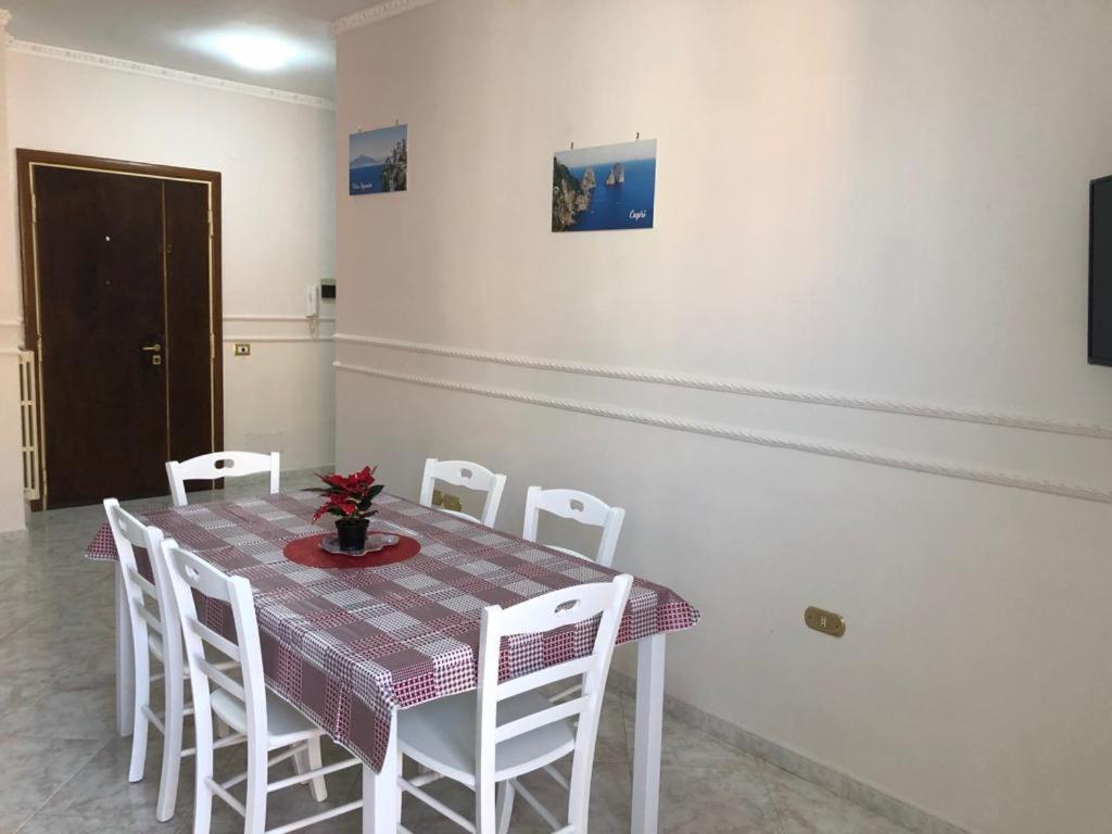 Appartamento House Pompei- Casa Vacanza 스카파티 외부 사진